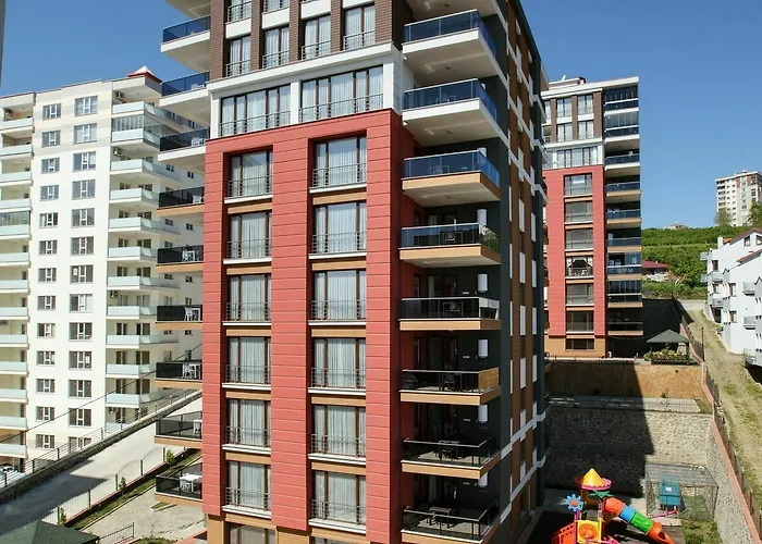 North Pearl טראבזון